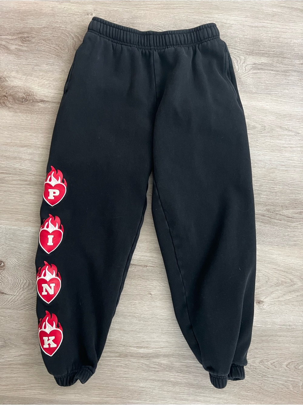 Victoria's Secret PINK Red Flame Hearts Black Sweatpants XS